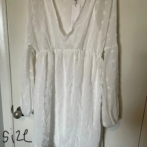 L- XL womens dresses - Picture 2 of 9